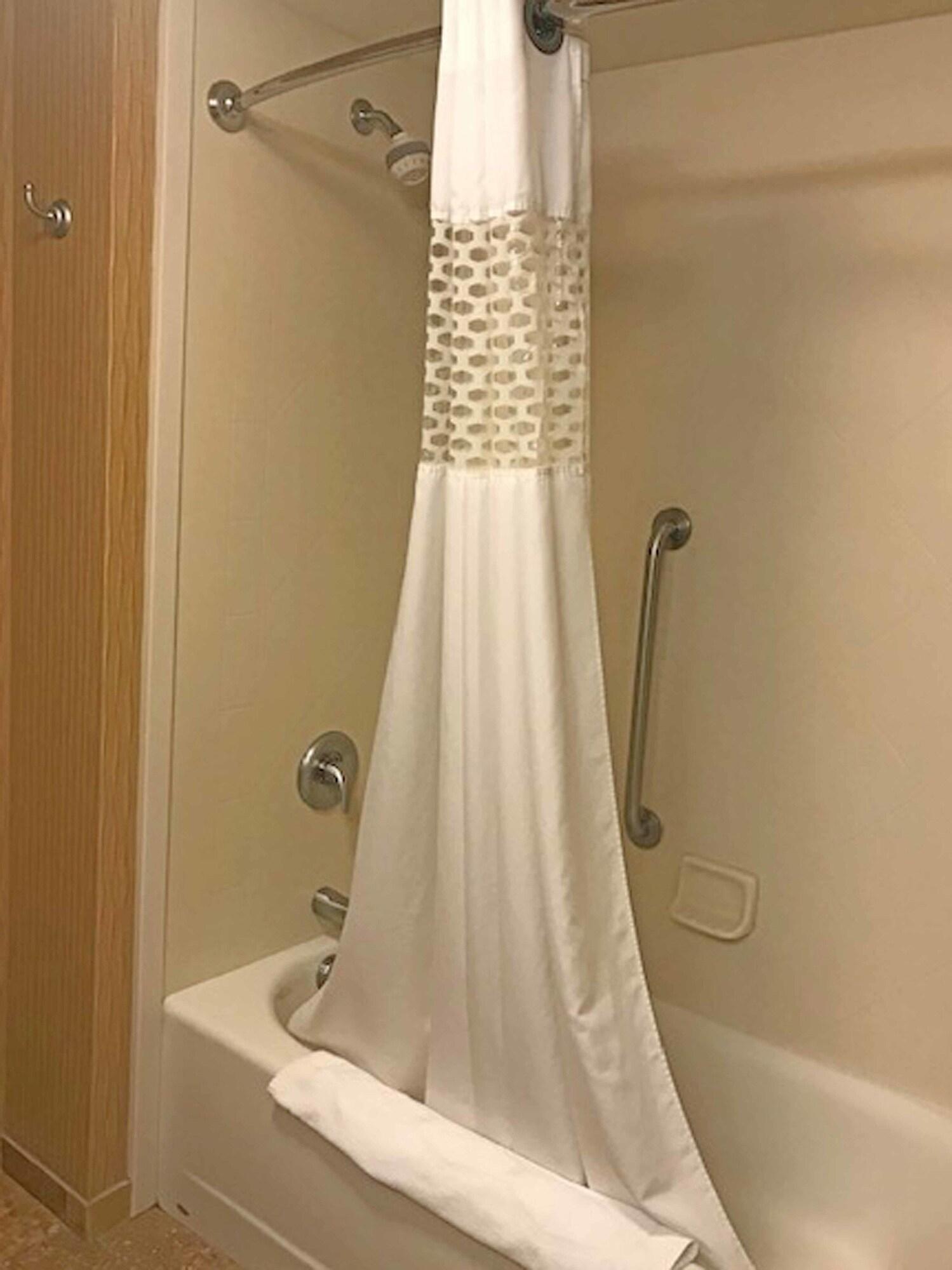 Hampton Hotel